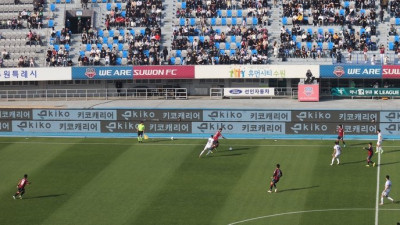 수원FC, K리그 최초 LED 2열 광고보드 선보인다
