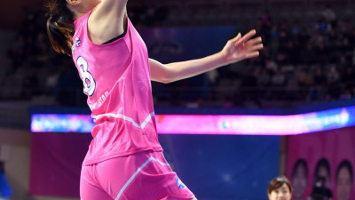 ‘WNBA 단 21회 진기록’…WKBL에서도 ‘덩크슛’ 볼 수 있을까 [SS 시선집중]